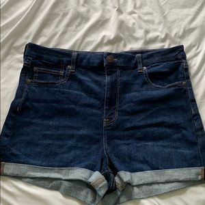 American Eagle Curvy High-Rise Shortie
